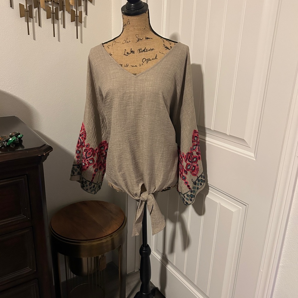 Elegant Beige Blouse with Red Embroidery 10